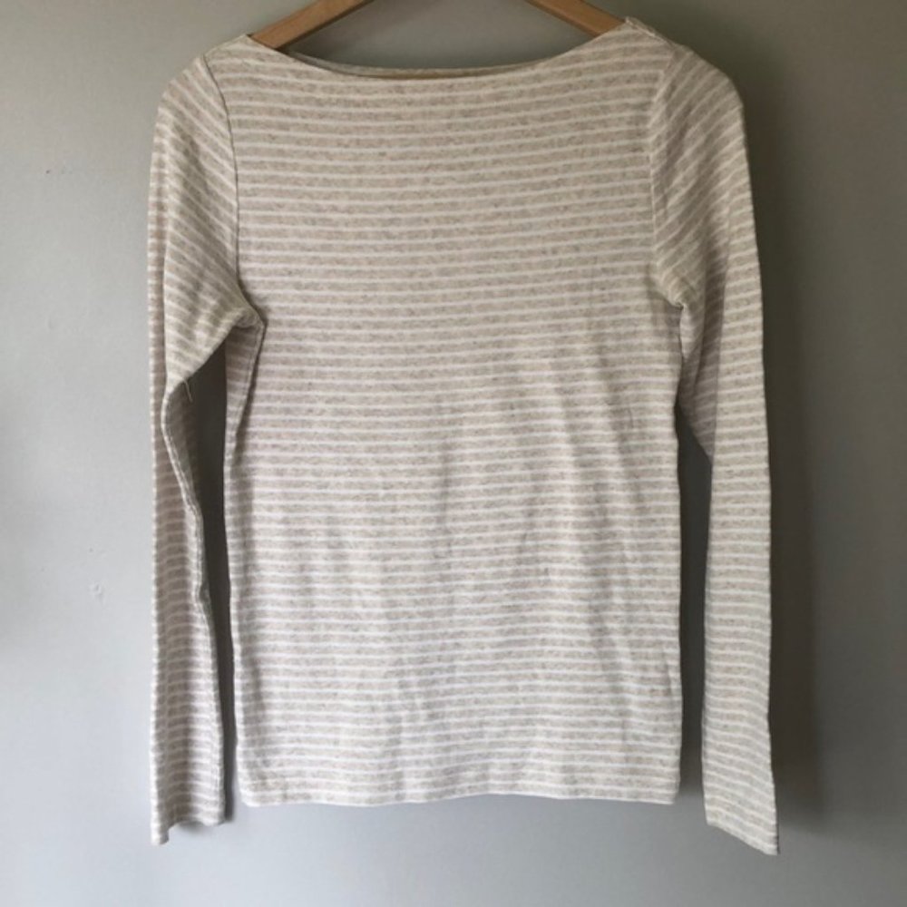 Gap striped long sleeve shirt